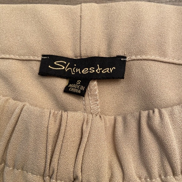 Beige dressy elastic waist and ankle pants - Picture 4 of 7